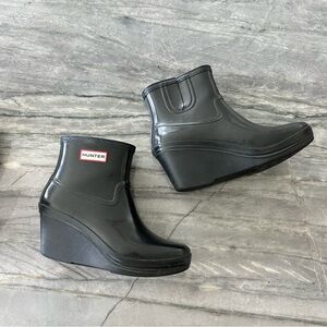 Hunter Aston Black Glossy Wedge Waterproof Wellies Rubber Rain Boots size 9
